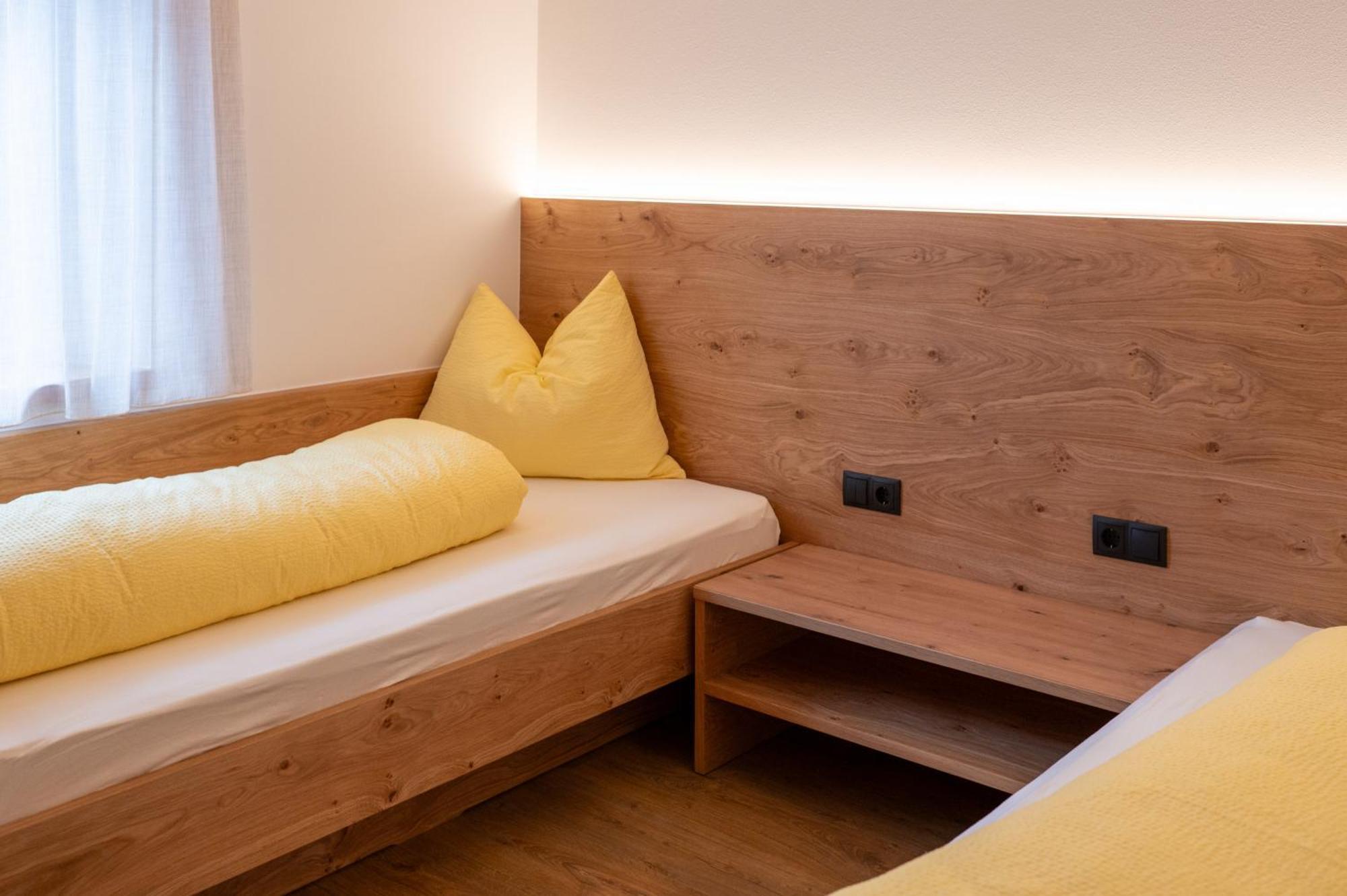 Weberhof Toblach Villa ภายนอก รูปภาพ